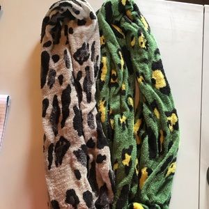 Kids Two Collection 18 scarves